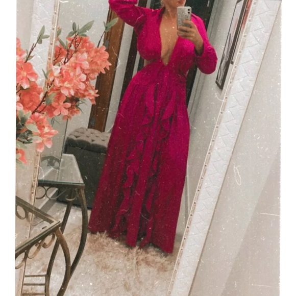 *Roxanne Plunging Cutout Gown - Picture 4 of 8